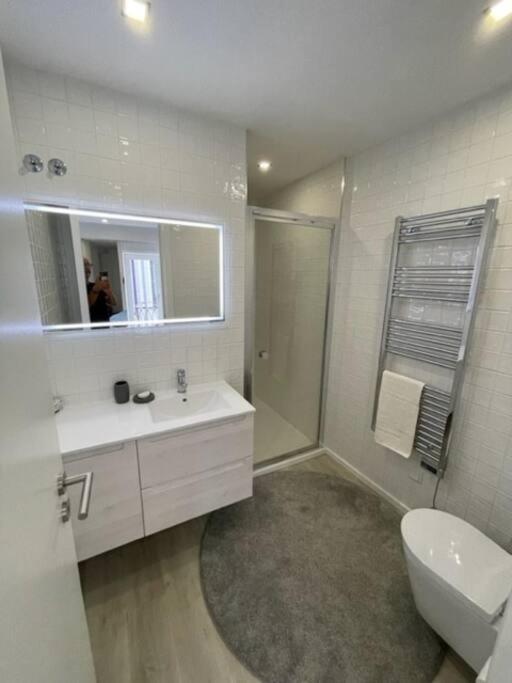 Modern 1 Bedroom City Center Aveiro Apartment Exteriör bild